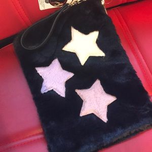 Fur Clutch